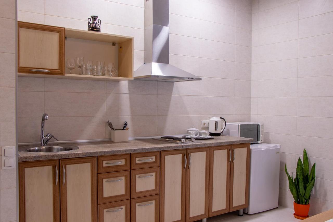 Sana Hostel Kharkiv Bagian luar foto