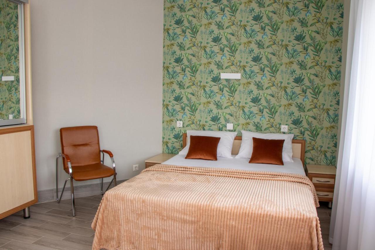 Sana Hostel Kharkiv Bagian luar foto