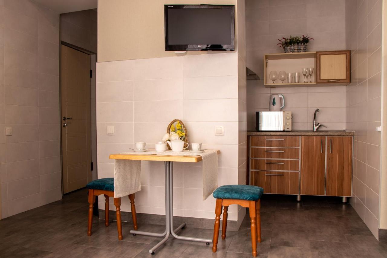 Sana Hostel Kharkiv Bagian luar foto