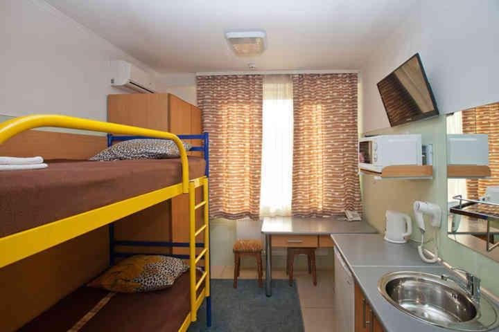 Sana Hostel Kharkiv Bagian luar foto